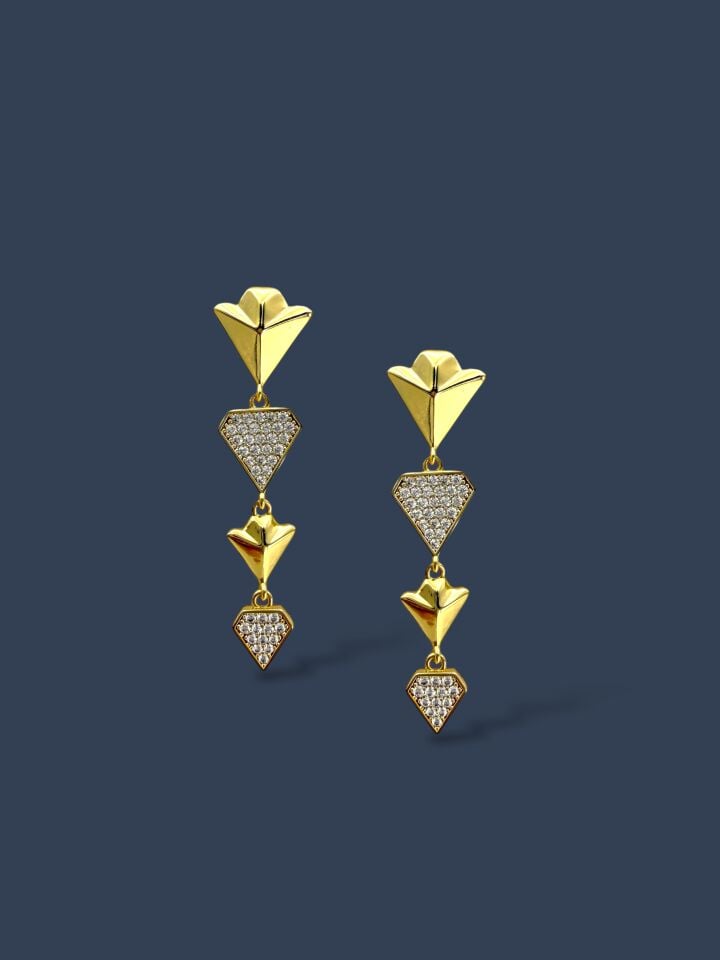 Üçgen Küpe ( BJO)